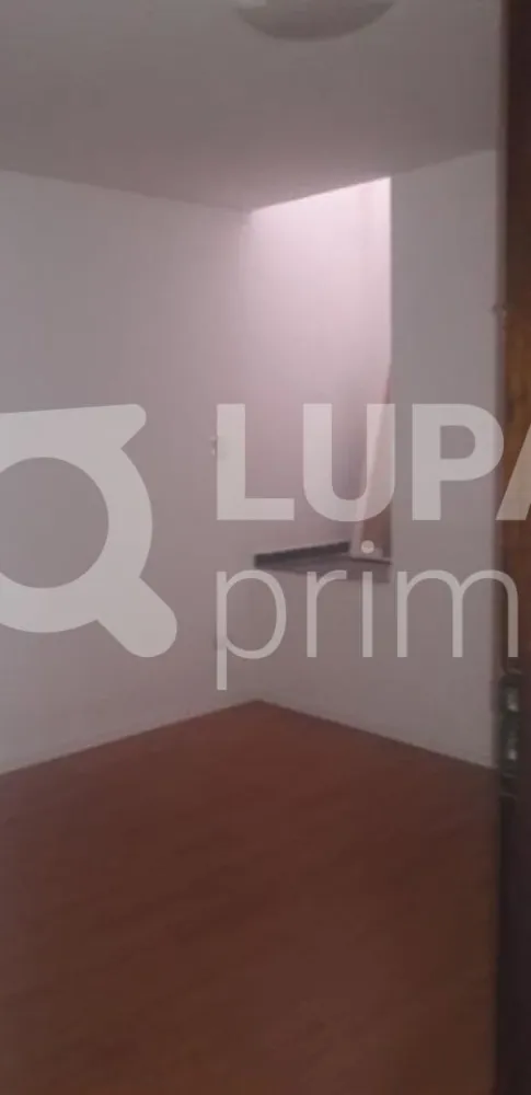 Casa, 2 quartos, 240 m² - Foto 1