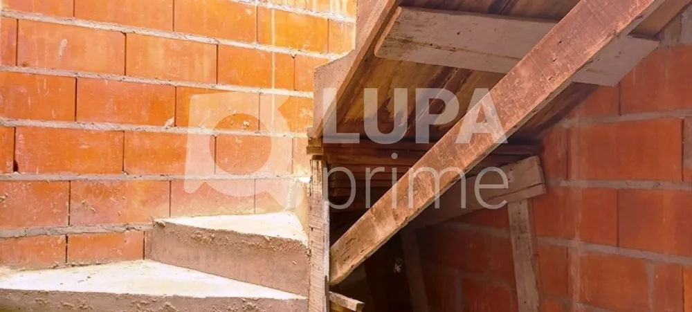 Casa, 3 quartos, 250 m² - Foto 1