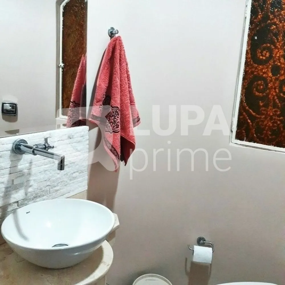 Casa, 3 quartos, 265 m² - Foto 4