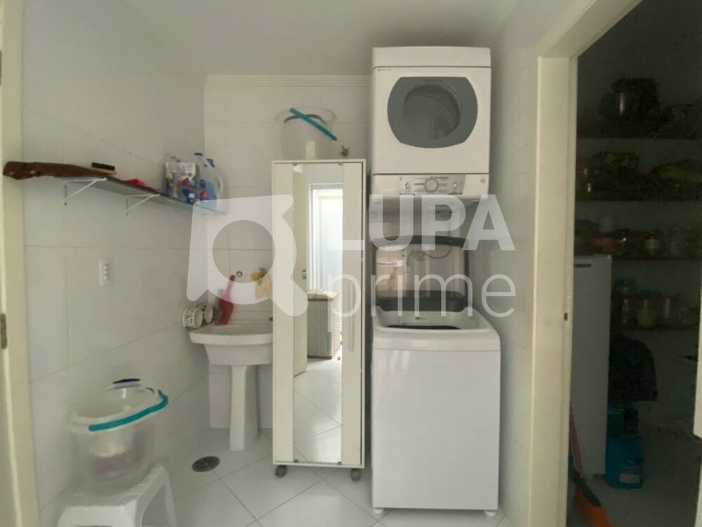 Casa, 3 quartos, 205 m² - Foto 2