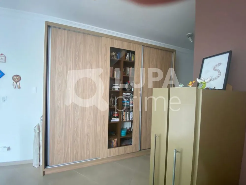 Casa, 3 quartos, 205 m² - Foto 11