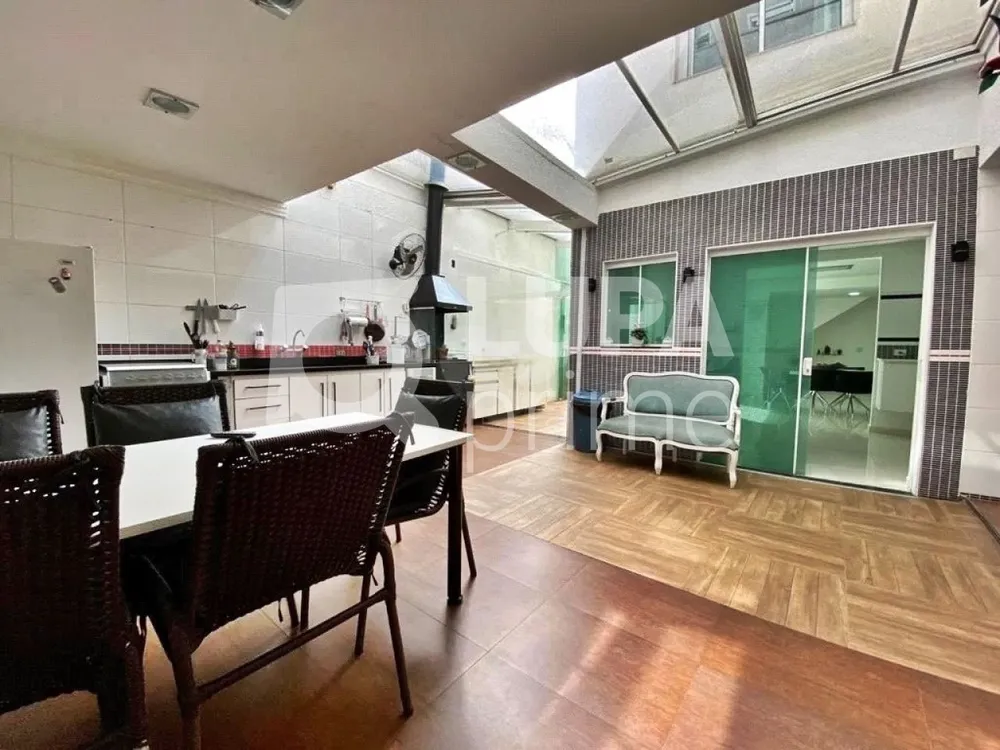 Casa, 3 quartos, 201 m² - Foto 12