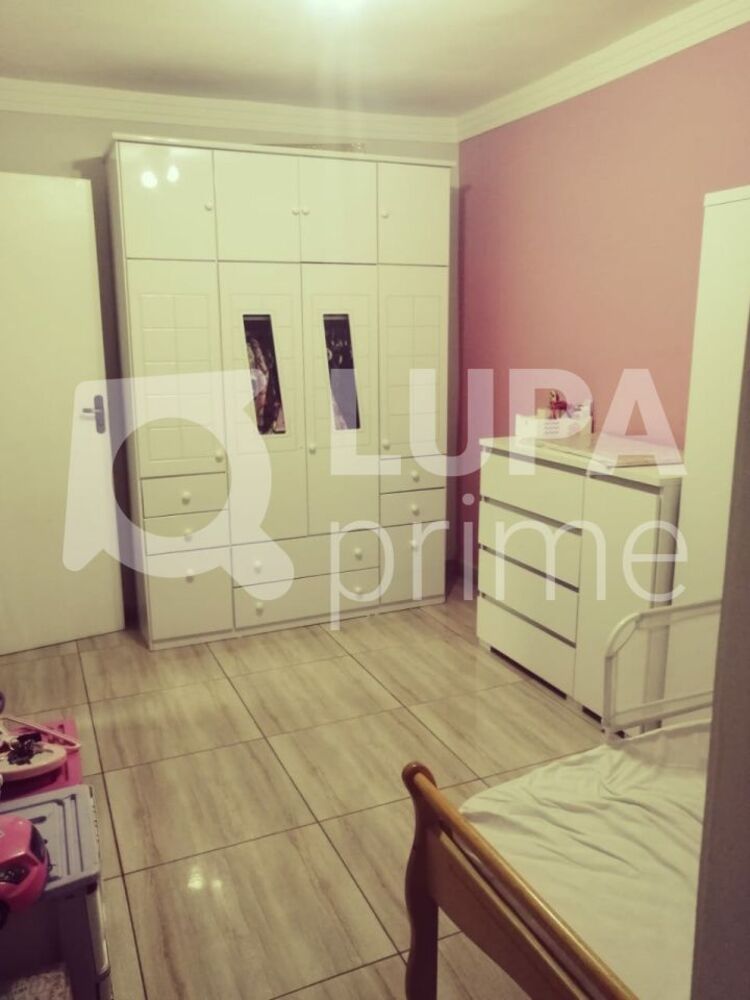 Casa, 4 quartos, 60 m² - Foto 2