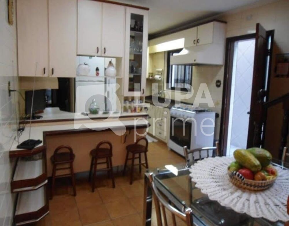 Casa, 3 quartos, 240 m² - Foto 3