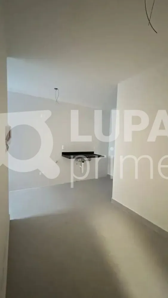 Apartamento, 1 quarto, 32 m² - Foto 3