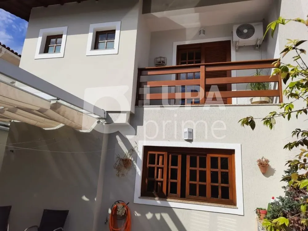 Casa, 3 quartos, 190 m² - Foto 1