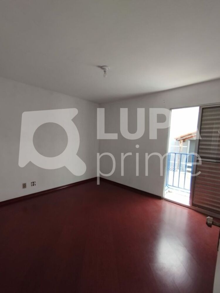 Apartamento à venda com 2 quartos, 78m² - Foto 12