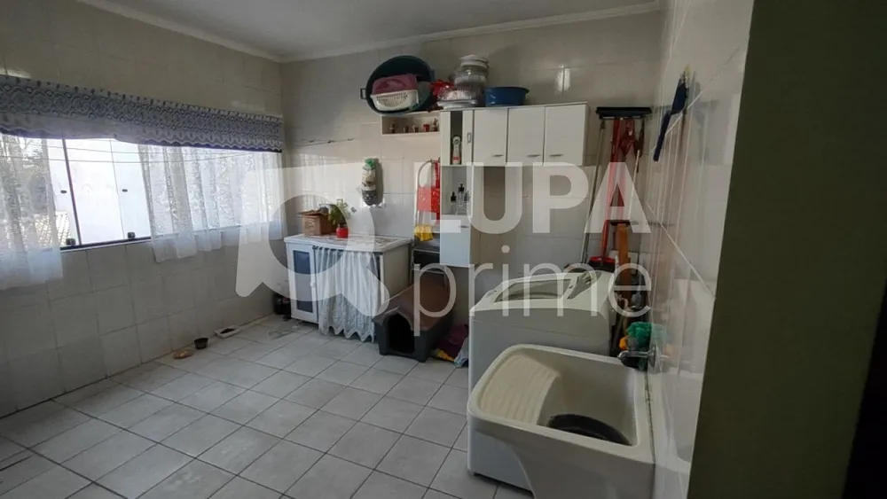 Casa, 3 quartos, 220 m² - Foto 12