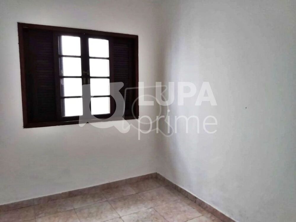 Casa à venda com 2 quartos, 90m² - Foto 1