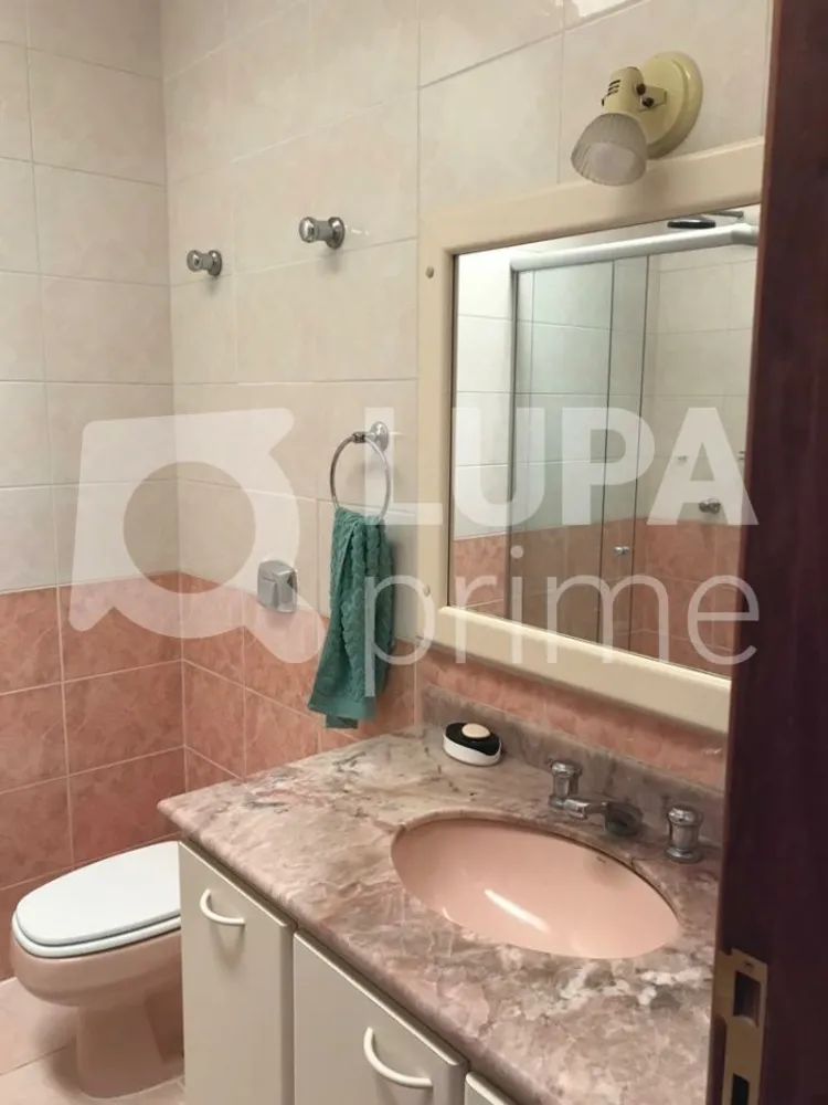 Casa, 4 quartos, 1500 m² - Foto 2