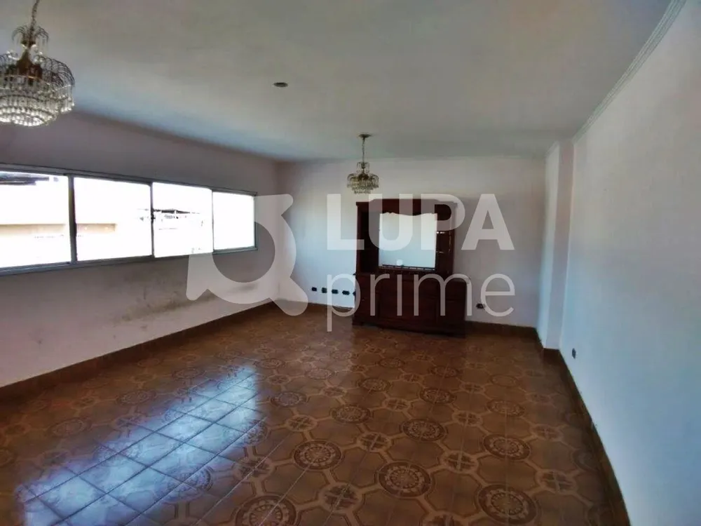 Prédio Inteiro, 617 m² - Foto 1
