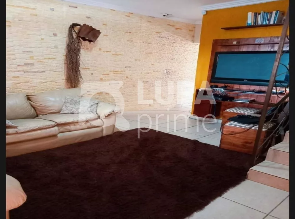 Casa à venda com 3 quartos, 260m² - Foto 14