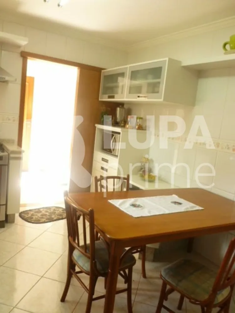 Casa, 3 quartos, 272 m² - Foto 5