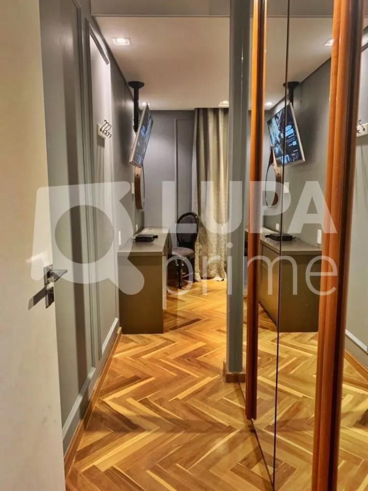 Apartamento à venda com 4 quartos, 215m² - Foto 4