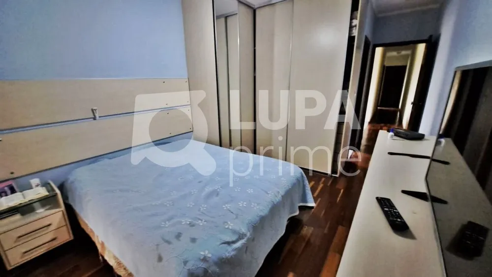 Casa, 3 quartos, 261 m² - Foto 10