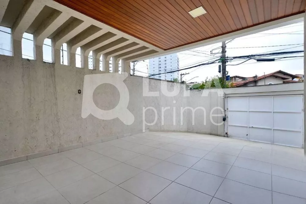 Casa à venda com 3 quartos, 230m² - Foto 3