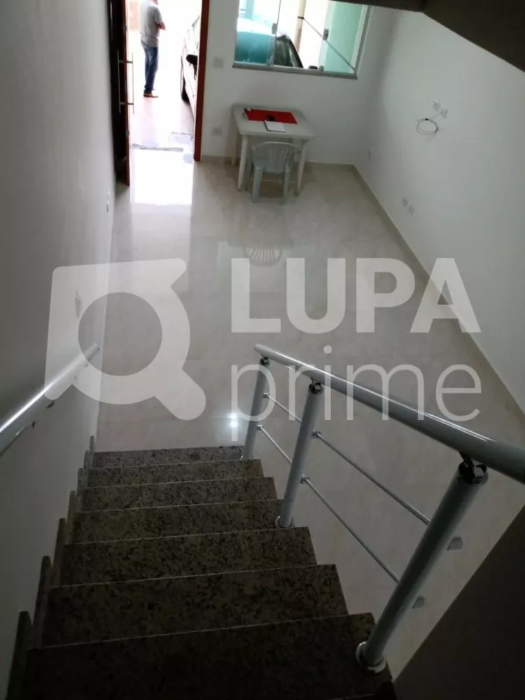 Casa à venda com 3 quartos, 100m² - Foto 4