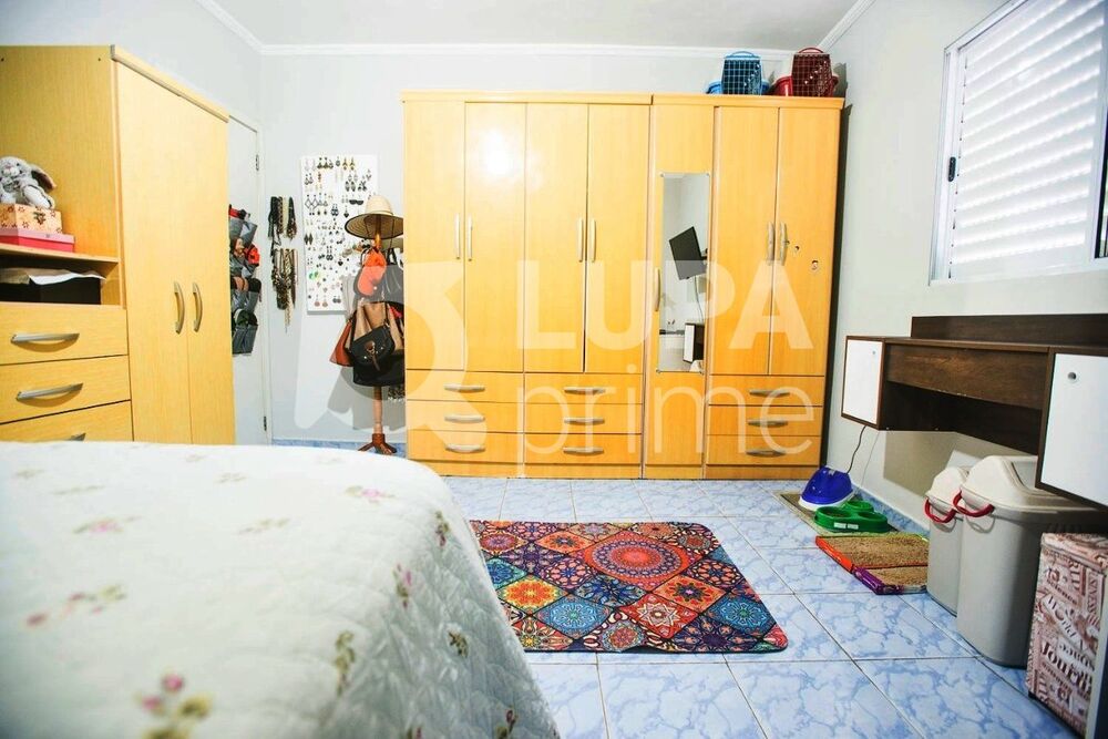Casa, 3 quartos, 210 m² - Foto 3