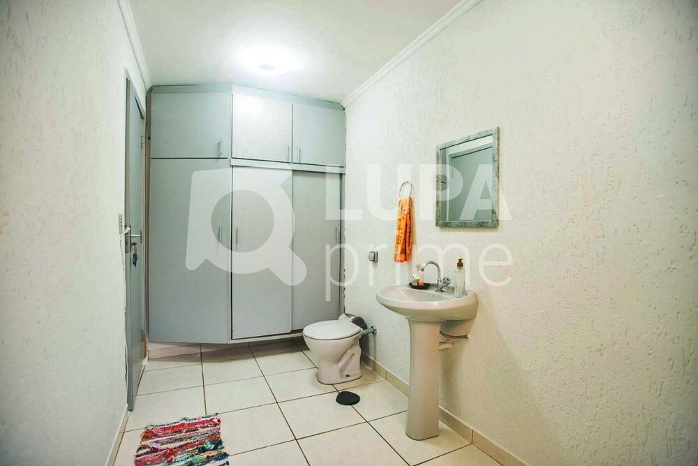 Casa, 3 quartos, 210 m² - Foto 6
