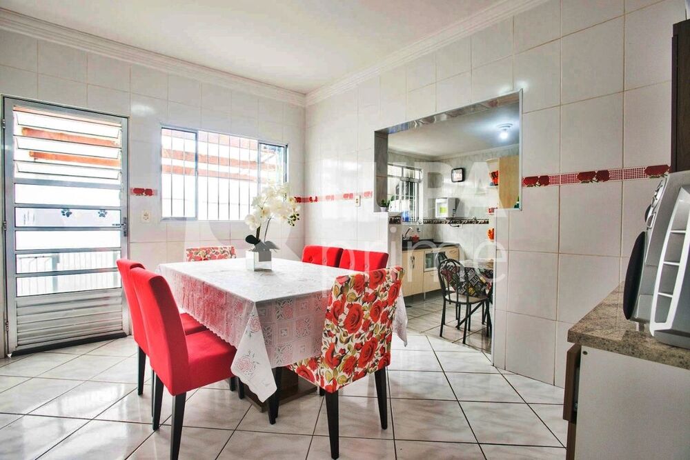 Casa, 3 quartos, 210 m² - Foto 4