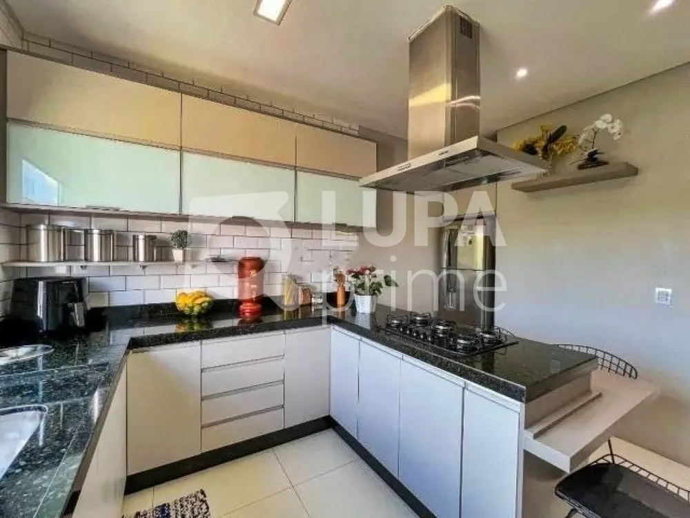 Casa, 3 quartos, 138 m² - Foto 12