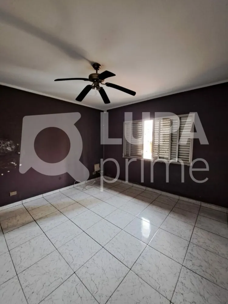 Casa, 3 quartos, 238 m² - Foto 9