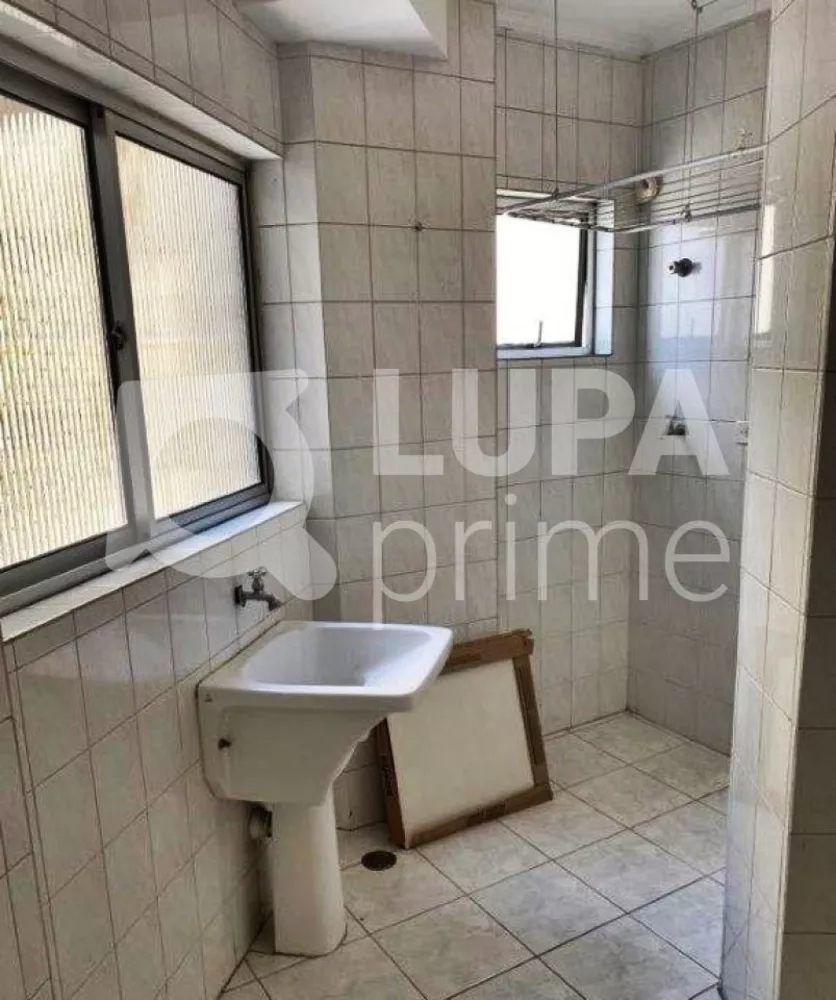 Apartamento à venda com 2 quartos, 63m² - Foto 7