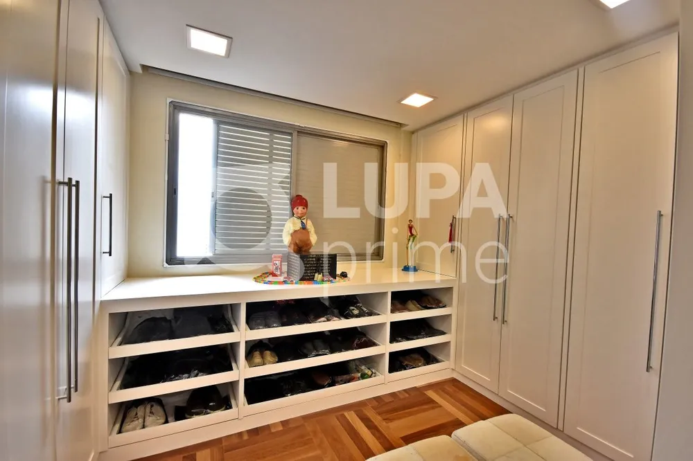 Apartamento, 3 quartos, 181 m² - Foto 2