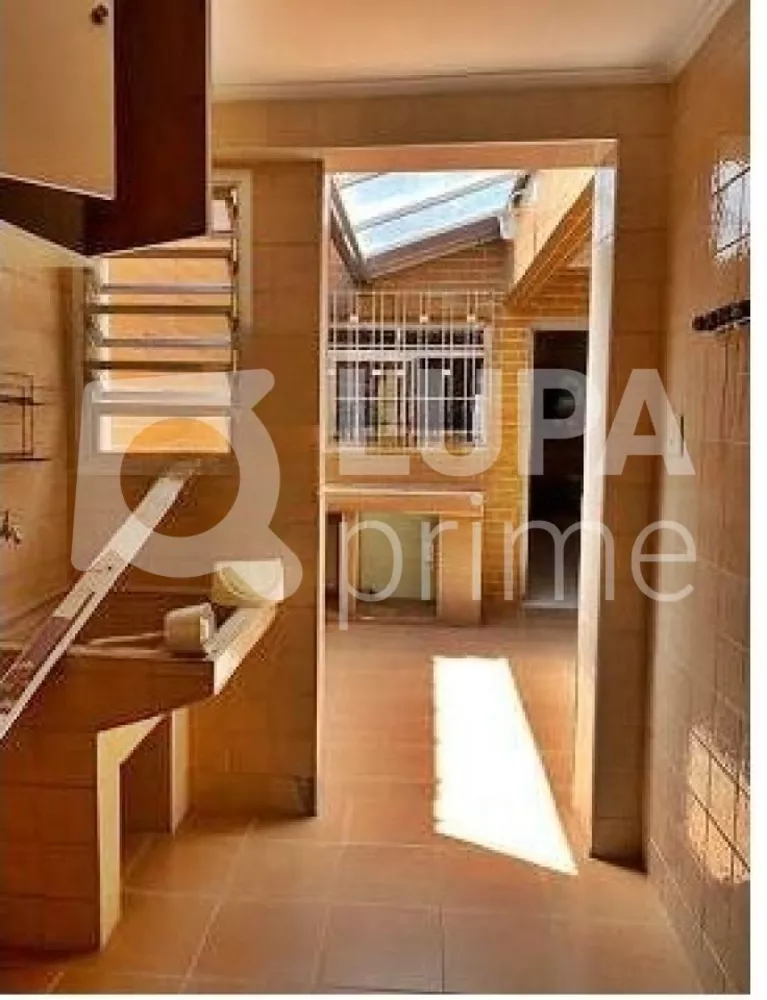 Casa à venda com 3 quartos, 134m² - Foto 8