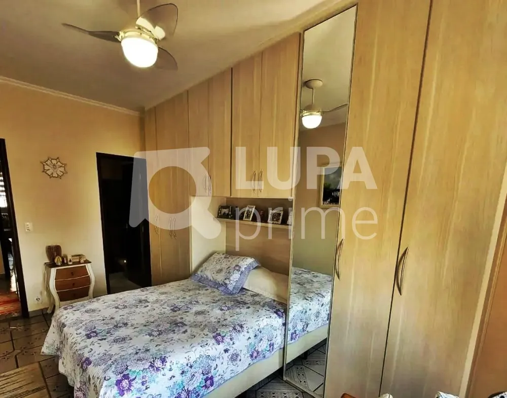 Casa, 3 quartos, 146 m² - Foto 1