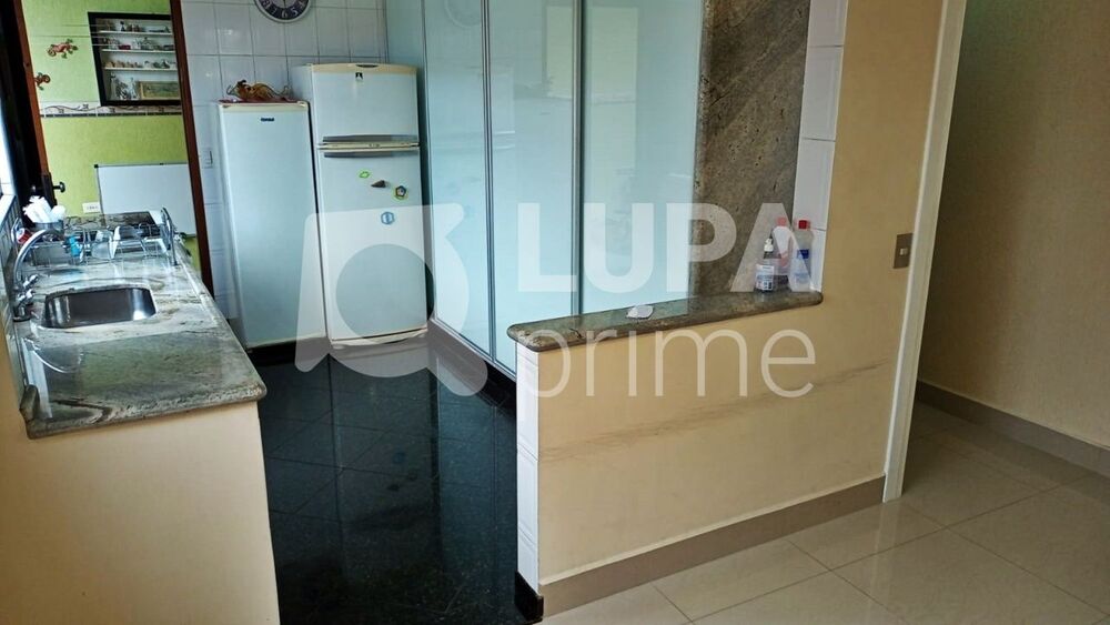 Casa à venda com 3 quartos, 145m² - Foto 6
