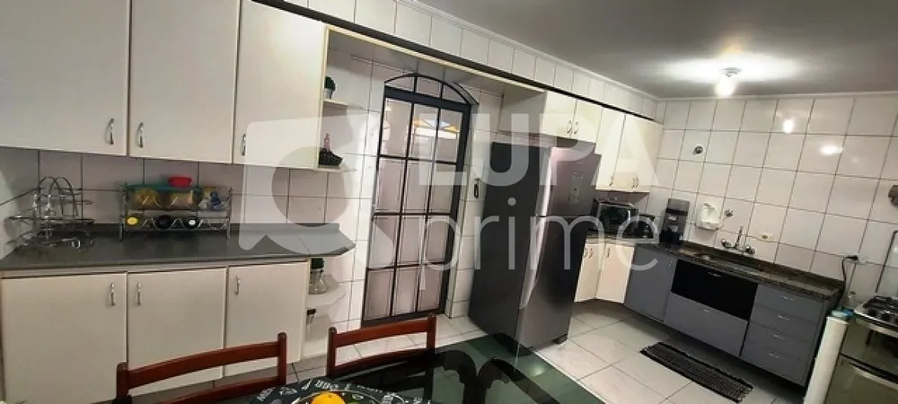Casa, 3 quartos, 278 m² - Foto 8