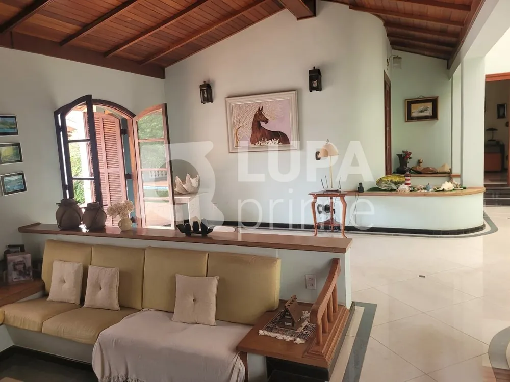 Chácara, 4 quartos, 200 m² - Foto 2
