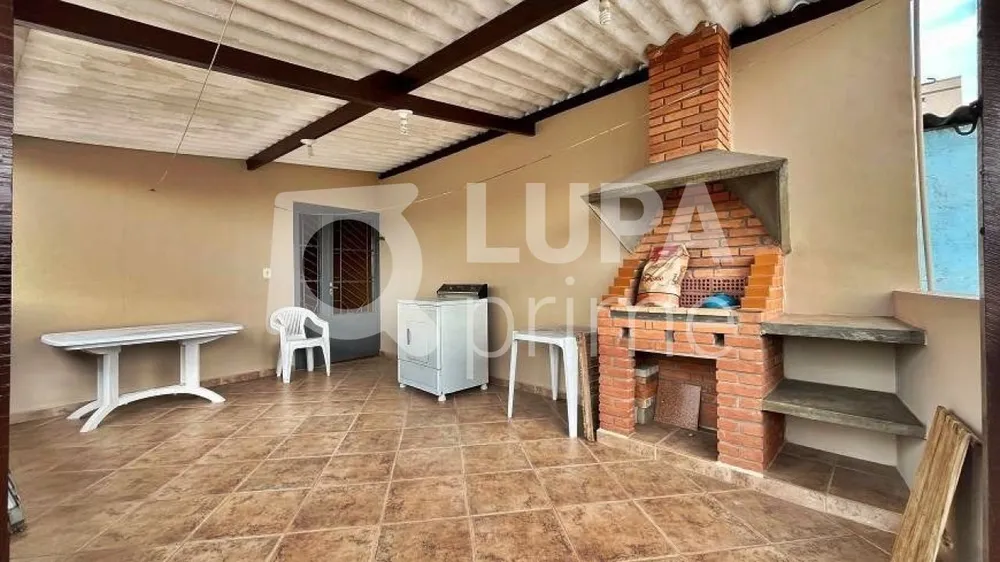 Casa, 4 quartos, 225 m² - Foto 8