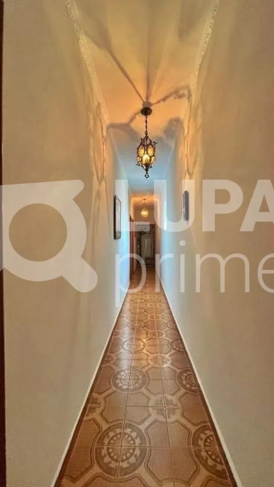Casa, 4 quartos, 225 m² - Foto 4