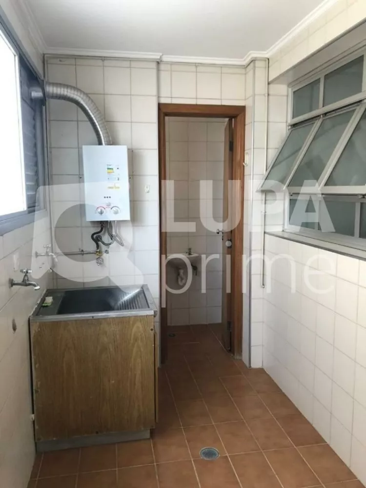 Apartamento à venda com 3 quartos, 147m² - Foto 17