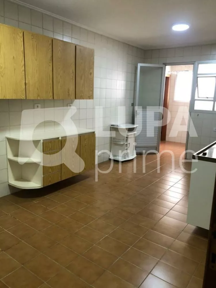 Apartamento à venda com 3 quartos, 147m² - Foto 14