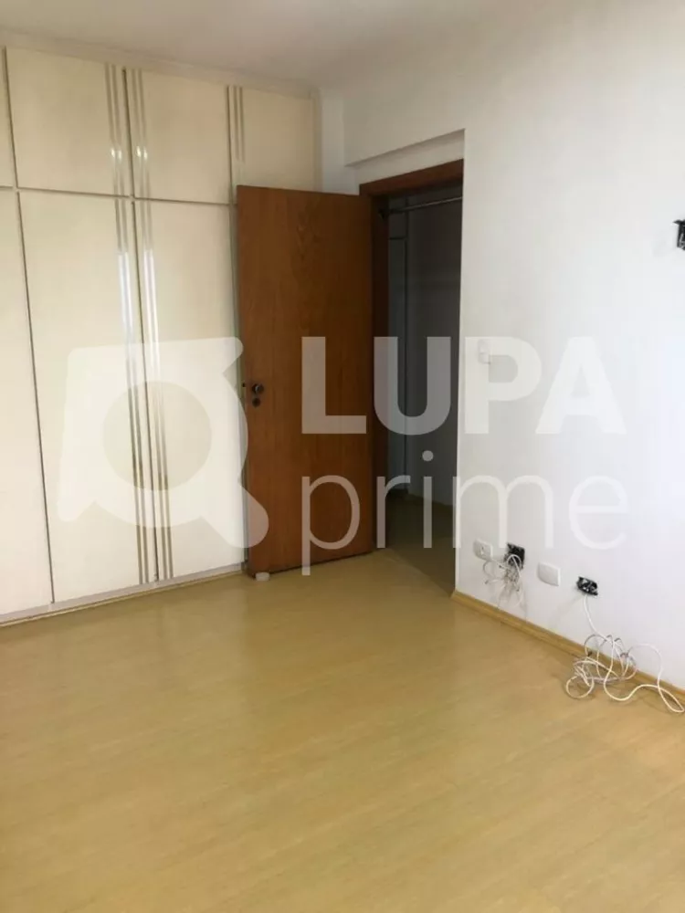 Apartamento à venda com 3 quartos, 147m² - Foto 12