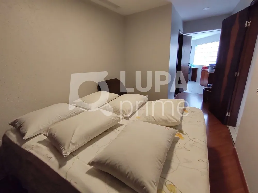 Casa, 7 quartos, 374 m² - Foto 5