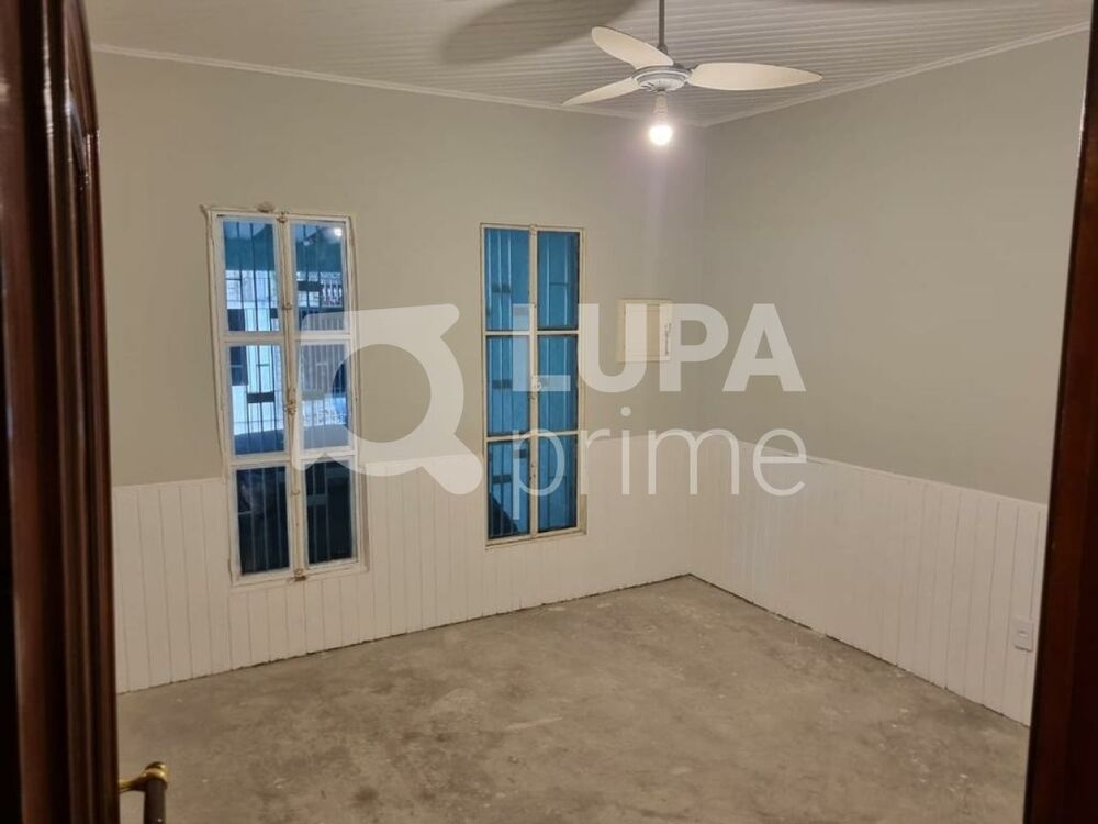 Casa, 2 quartos, 260 m² - Foto 13