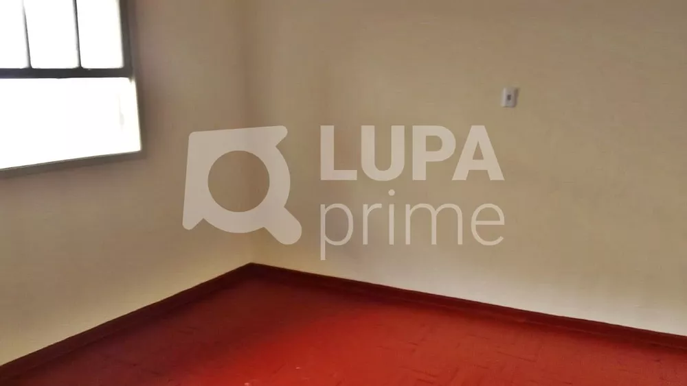 Casa para alugar com 1 quarto, 30m² - Foto 3