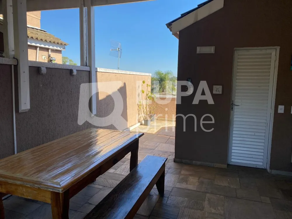 Casa, 3 quartos, 224 m² - Foto 1