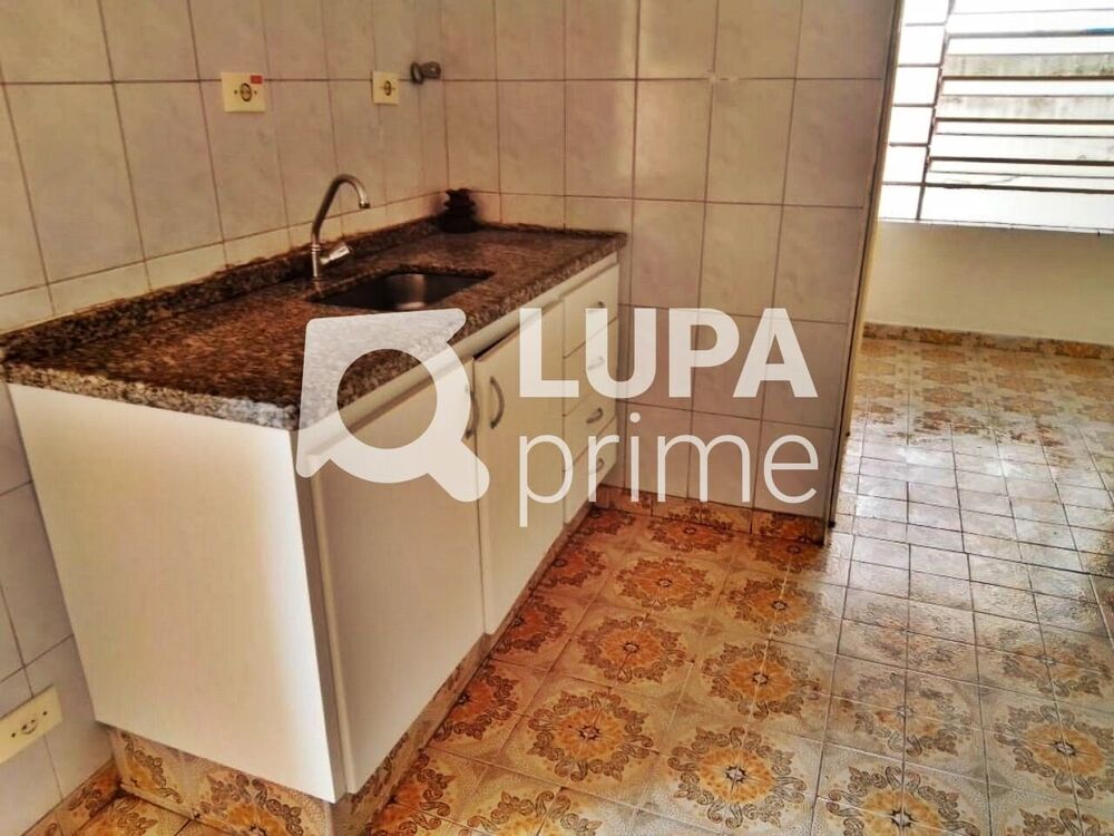 Casa para alugar com 2 quartos, 50m² - Foto 3