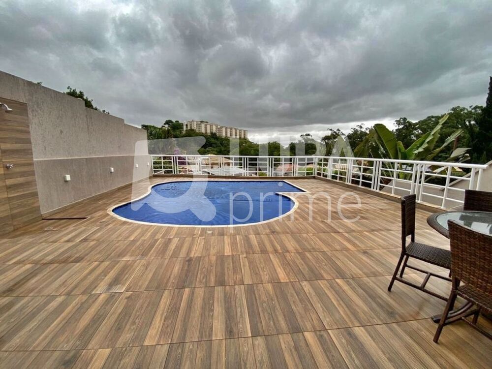 Casa à venda com 4 quartos, 360m² - Foto 3