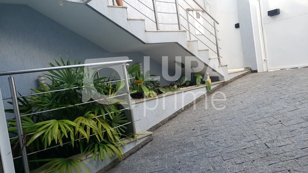 Casa, 3 quartos, 212 m² - Foto 2