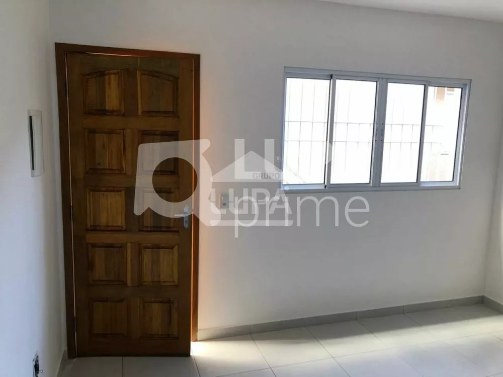 Casa de Condomínio para alugar com 1 quarto, 37m² - Foto 2