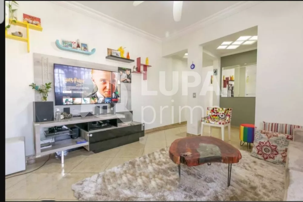 Casa à venda com 3 quartos, 368m² - Foto 3