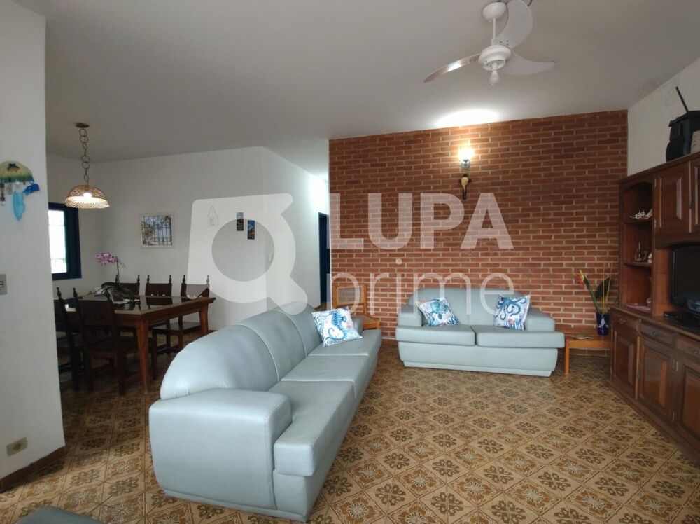Casa, 3 quartos, 153 m² - Foto 1