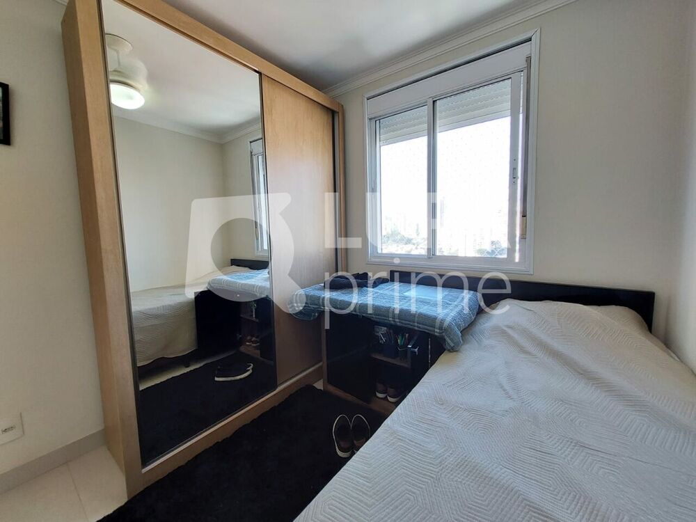 Apartamento para alugar com 2 quartos, 83m² - Foto 35