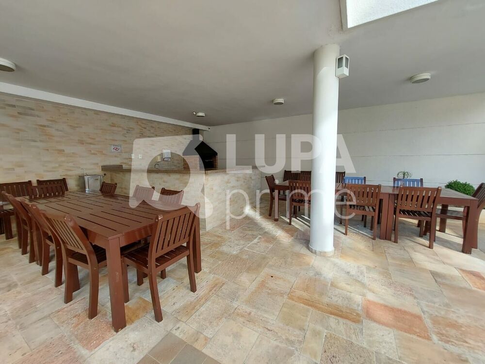 Apartamento para alugar com 2 quartos, 83m² - Foto 11